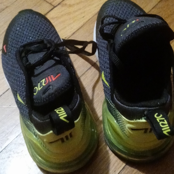 Shoes - Picture 2 of 4